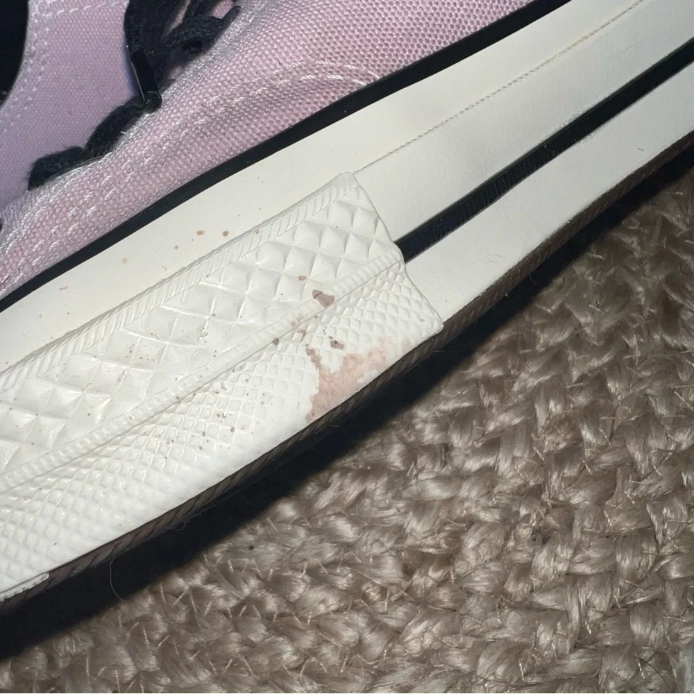 Converse Chuck Taylor Sneakers - Picture 4 of 11